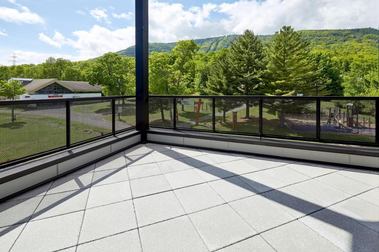 Delta Hotels By Marriott Mont Sainte-Anne, Resort & Convention Center 보프레 외부 사진