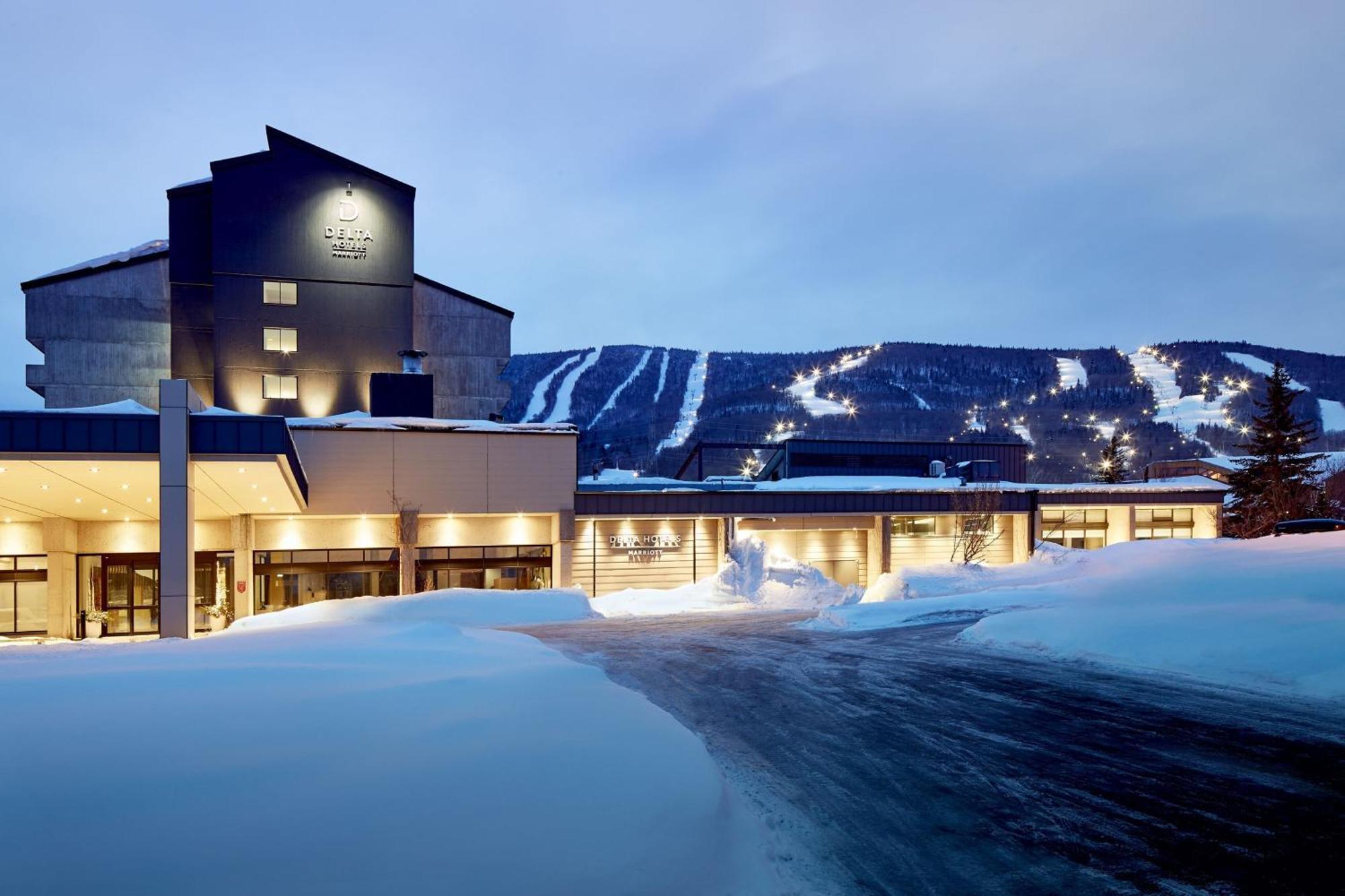 Delta Hotels By Marriott Mont Sainte-Anne, Resort & Convention Center 보프레 외부 사진