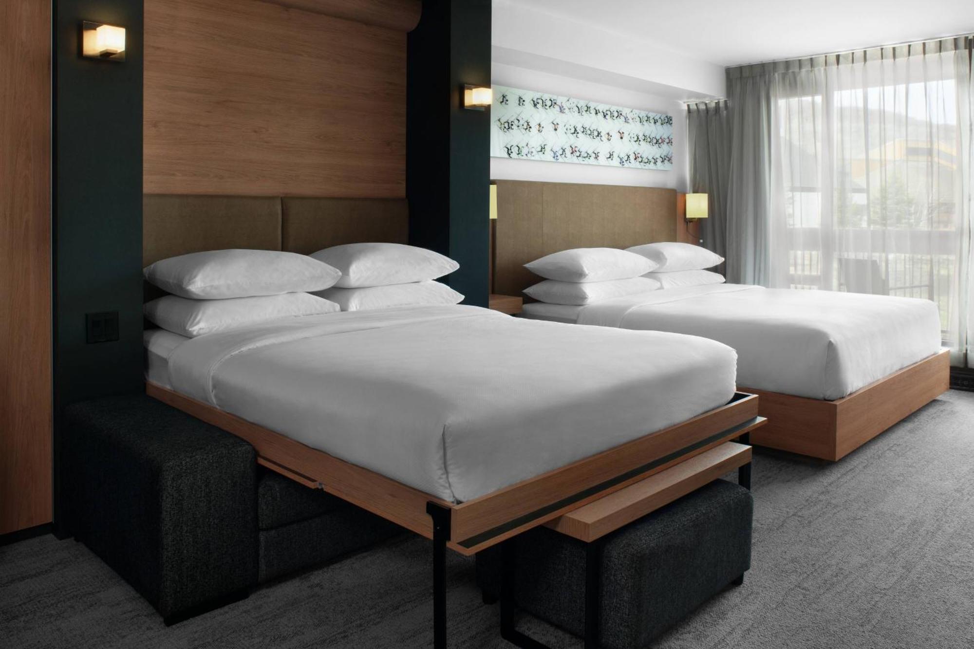 Delta Hotels By Marriott Mont Sainte-Anne, Resort & Convention Center 보프레 외부 사진
